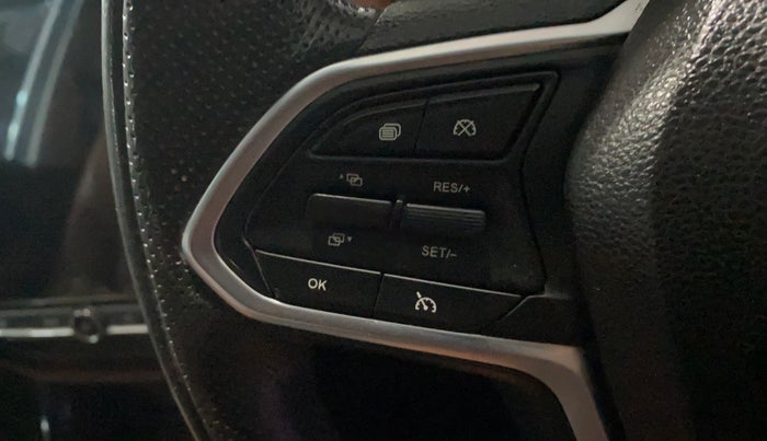 2020 MG HECTOR PLUS SHARP 1.5 PETROL TURBO HYBRID MT 6-STR, Petrol, Manual, 52,035 km, Adaptive Cruise Control