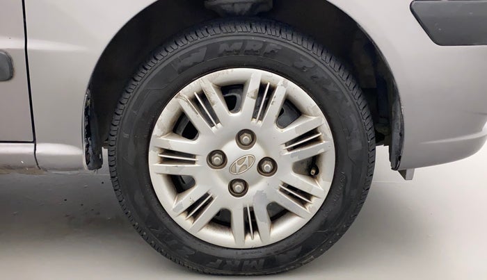 2013 Hyundai Santro Xing GLS, Petrol, Manual, 74,213 km, Right Front Wheel