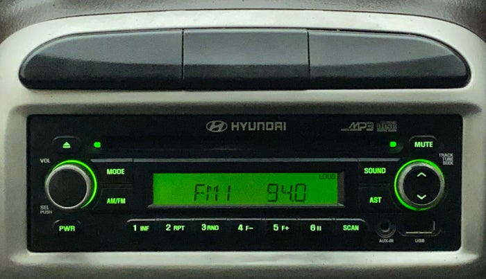 2013 Hyundai Santro Xing GLS, Petrol, Manual, 74,213 km, Infotainment System