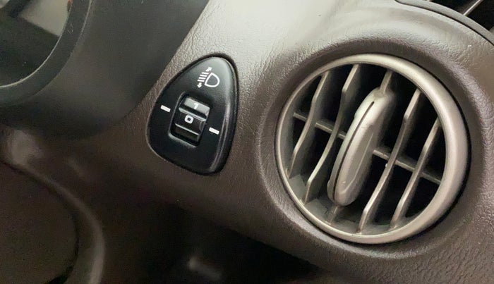 2013 Hyundai Santro Xing GLS, Petrol, Manual, 74,213 km, Dashboard - Headlight height adjustment not working