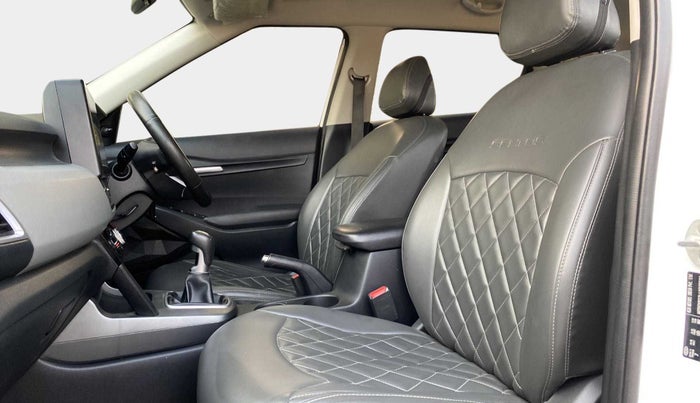 2020 KIA SELTOS HTE 1.5 DIESEL, Diesel, Manual, 75,973 km, Right Side Front Door Cabin