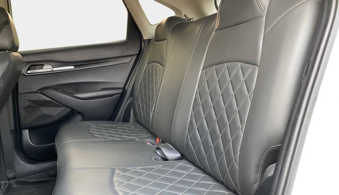 2020 KIA SELTOS HTE 1.5 DIESEL, Diesel, Manual, 75,973 km, Right Side Rear Door Cabin