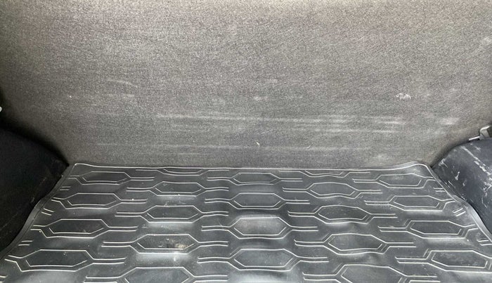 2020 KIA SELTOS HTE 1.5 DIESEL, Diesel, Manual, 75,973 km, Boot Inside