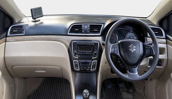 2018 Maruti Ciaz DELTA 1.5 SHVS MT PETROL, Petrol, Manual, 61,880 km, Dashboard