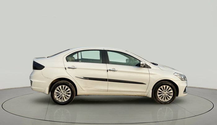 2018 Maruti Ciaz DELTA 1.5 SHVS MT PETROL, Petrol, Manual, 61,880 km, Right Side View