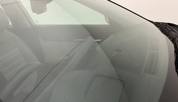 2019 KIA SELTOS GTX PLUS AT 1.5 DIESEL, Diesel, Automatic, 82,773 km, Front windshield - Minor spot on windshield