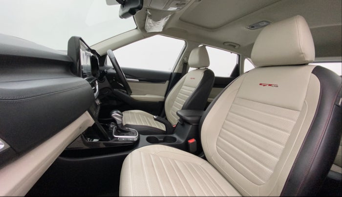 2019 KIA SELTOS GTX PLUS AT 1.5 DIESEL, Diesel, Automatic, 82,773 km, Right Side Front Door Cabin