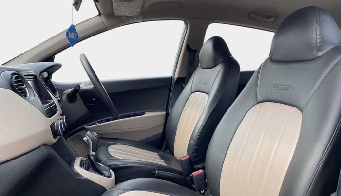 2017 Hyundai Grand i10 MAGNA AT 1.2 KAPPA VTVT, CNG, Automatic, 76,955 km, Right Side Front Door Cabin