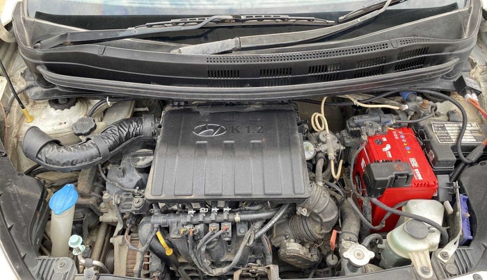 2017 Hyundai Grand i10 MAGNA AT 1.2 KAPPA VTVT, CNG, Automatic, 76,955 km, Open Bonet