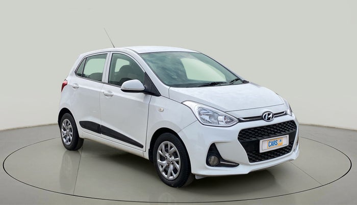 2017 Hyundai Grand i10 MAGNA AT 1.2 KAPPA VTVT, CNG, Automatic, 76,955 km, Right Front Diagonal
