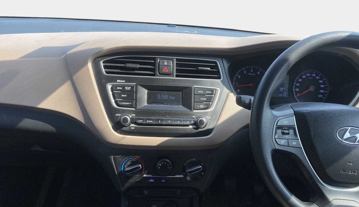 2020 Hyundai Elite i20 MAGNA PLUS 1.2, Petrol, Manual, 28,220 km, Air Conditioner