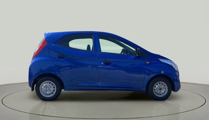 2016 Hyundai Eon ERA +, Petrol, Manual, 1,04,292 km, Right Side View