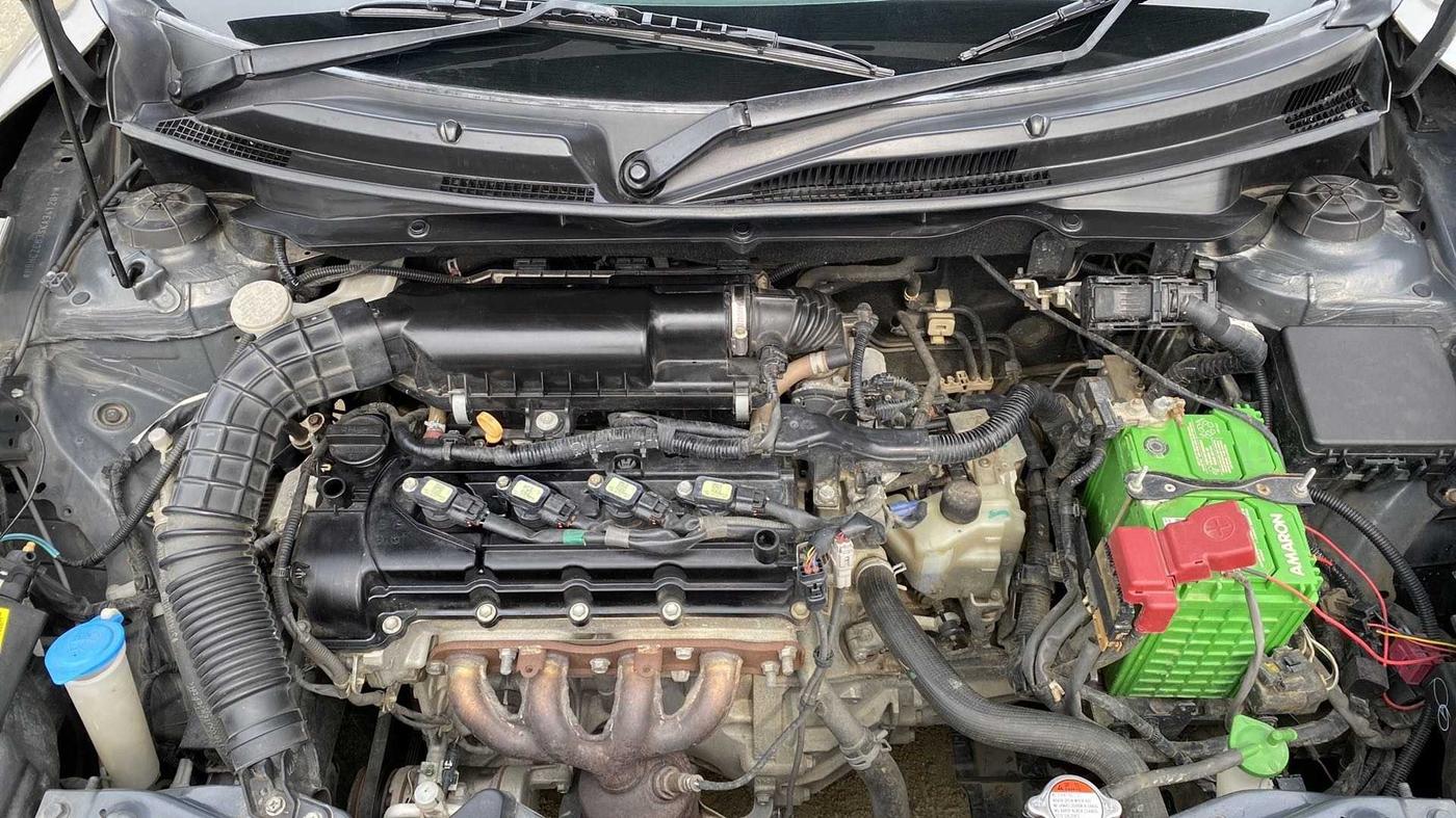 2019 Maruti Swift VXI AMT, Petrol, Automatic, 73,662 km, Open Bonet