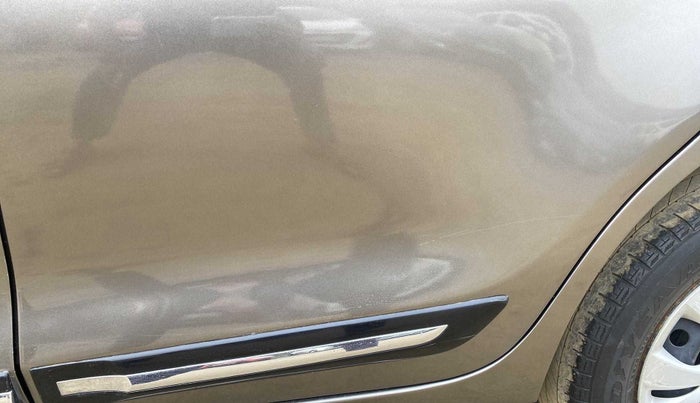 2019 Maruti Swift VXI AMT, Petrol, Automatic, 73,662 km, Rear left door - Minor scratches