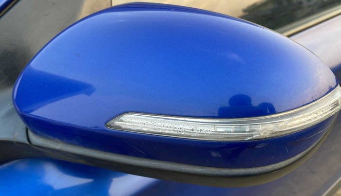 2017 Hyundai Elite i20 ASTA 1.4 CRDI (O), Diesel, Manual, 88,689 km, Left rear-view mirror - Indicator light has minor damage