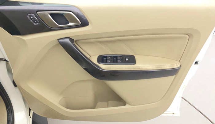 2019 Ford Endeavour TITANIUM PLUS 3.2 4X4 AT SUNROOF, Diesel, Automatic, 83,091 km, Driver Side Door Panels Control