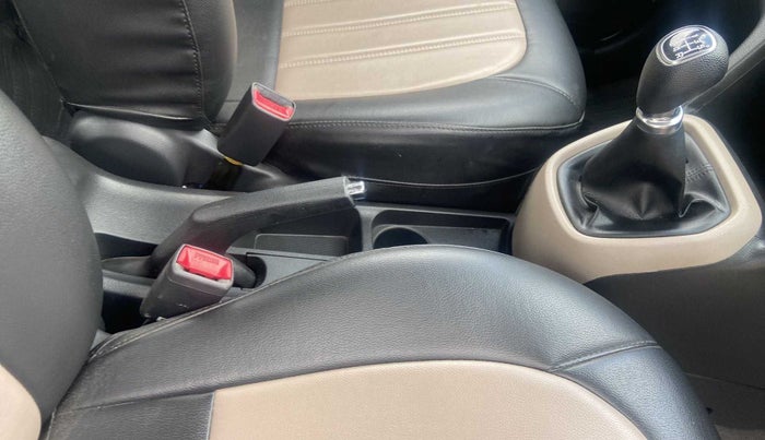 2018 Hyundai Grand i10 ASTA 1.2 KAPPA VTVT, Petrol, Manual, 22,523 km, Gear Lever