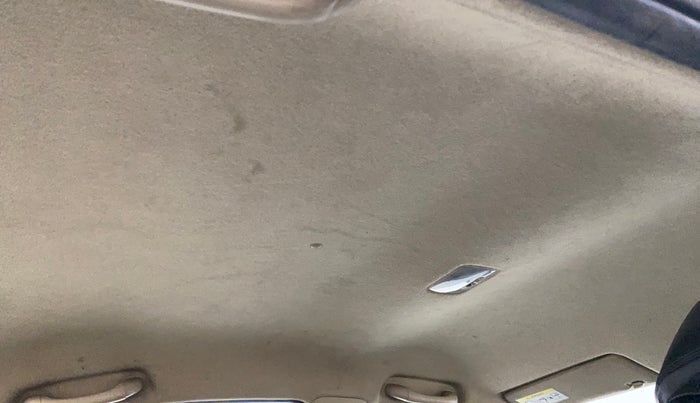 2018 Honda Amaze 1.5L I-DTEC S, Diesel, Manual, 1,34,057 km, Ceiling - Roof lining minor dirty