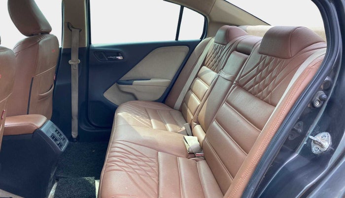 2018 Honda City 1.5L I-VTEC SV, Petrol, Manual, 97,154 km, Right Side Rear Door Cabin