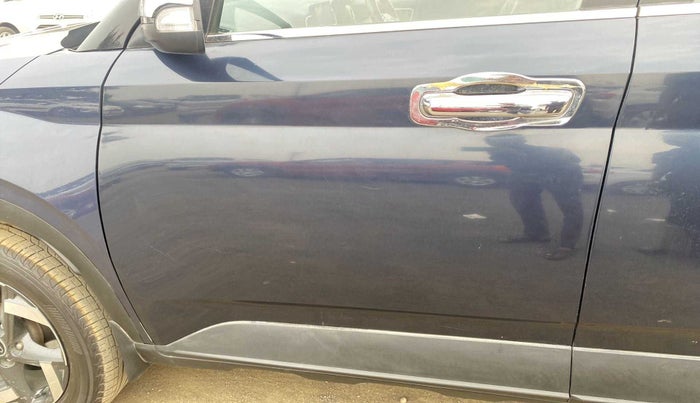 2019 Hyundai VENUE SX 1.0 TURBO, Petrol, Manual, 51,417 km, Front passenger door - Minor scratches