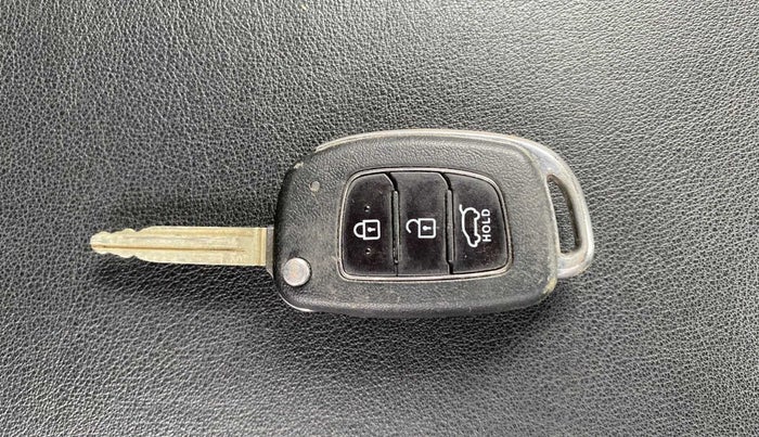 2019 Hyundai VENUE SX 1.0 TURBO, Petrol, Manual, 51,417 km, Key Close Up
