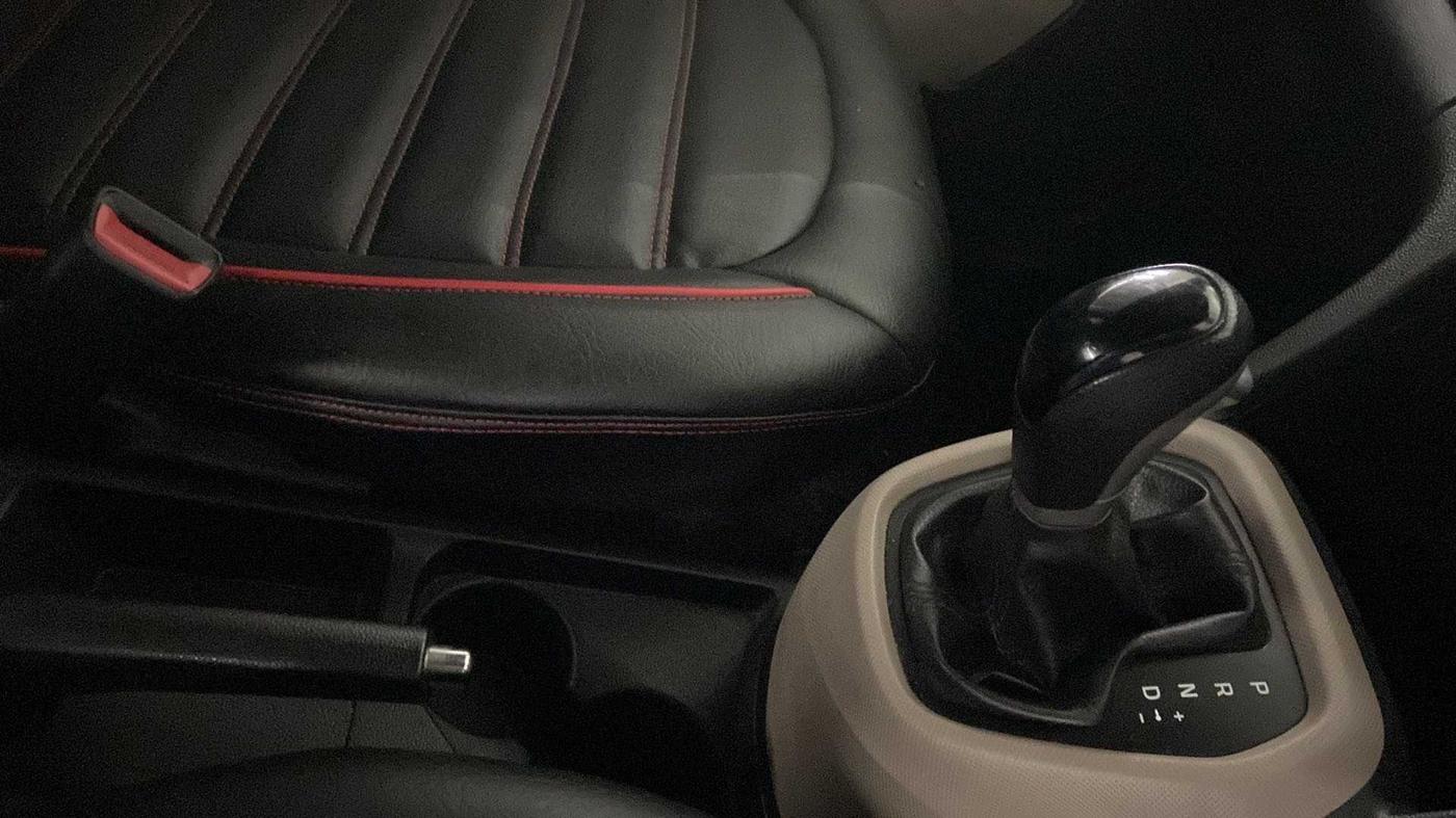 2017 Hyundai Grand i10 SPORTZ (O) AT 1.2 KAPPA VTVT, Petrol, Automatic, 41,150 km, Gear Lever