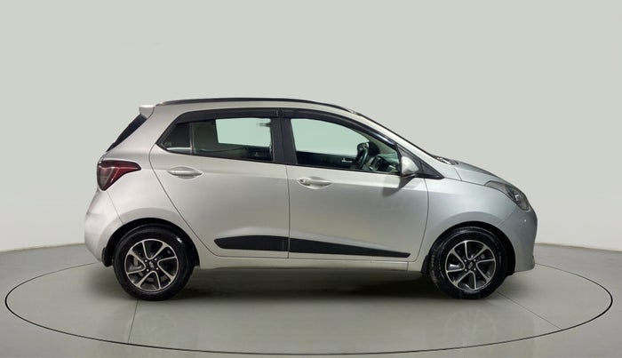 2017 Hyundai Grand i10 SPORTZ (O) AT 1.2 KAPPA VTVT, Petrol, Automatic, 41,150 km, Right Side View