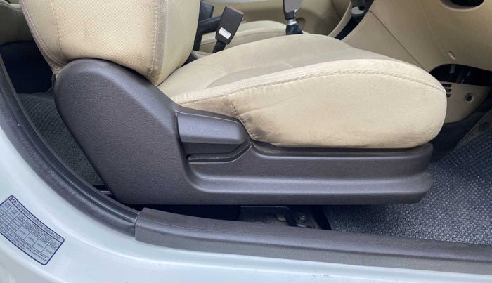 2011 Hyundai Verna FLUIDIC 1.4 VTVT, Petrol, Manual, 31,865 km, Driver Side Adjustment Panel