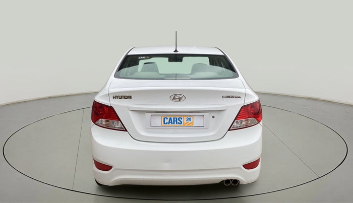 2011 Hyundai Verna FLUIDIC 1.4 VTVT, Petrol, Manual, 31,865 km, Back/Rear