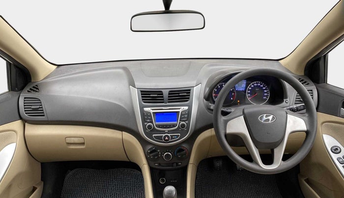 2011 Hyundai Verna FLUIDIC 1.4 VTVT, Petrol, Manual, 31,865 km, Dashboard