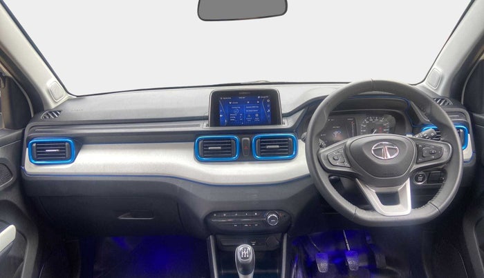 2021 Tata PUNCH CREATIVE  1.2 RTN DUAL TONE, Petrol, Manual, 14,302 km, Dashboard