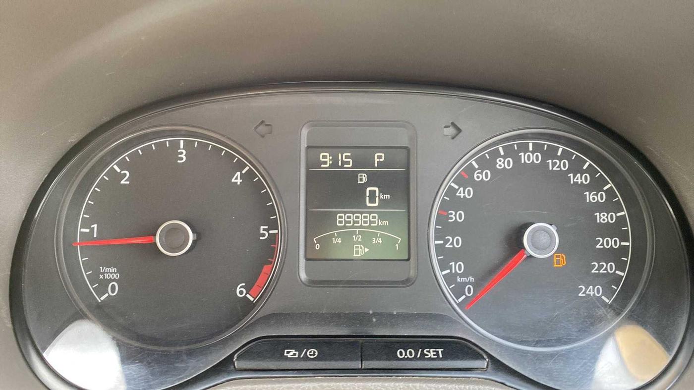 2015 Volkswagen Vento HIGHLINE 1.5 AT, Diesel, Automatic, 89,982 km, Odometer Image