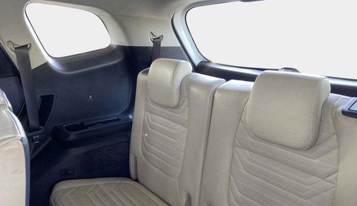 2022 KIA CARENS LUXURY PLUS 1.5 DIESEL 7 STR, Diesel, Manual, 40,320 km, Third Seat Row ( optional )