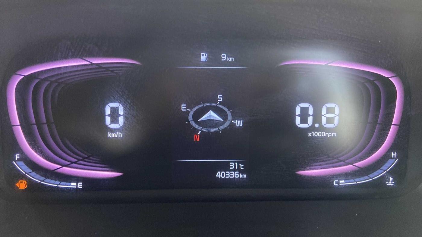 2022 KIA CARENS LUXURY PLUS 1.5 DIESEL 7 STR, Diesel, Manual, 40,320 km, Odometer Image