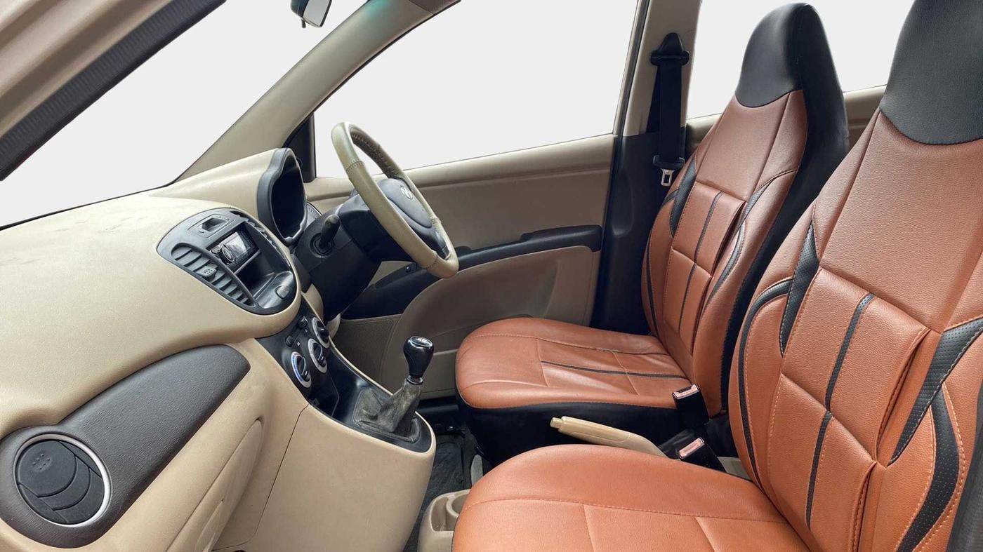 2010 Hyundai i10 MAGNA 1.2, Petrol, Manual, 54,541 km, Right Side Front Door Cabin