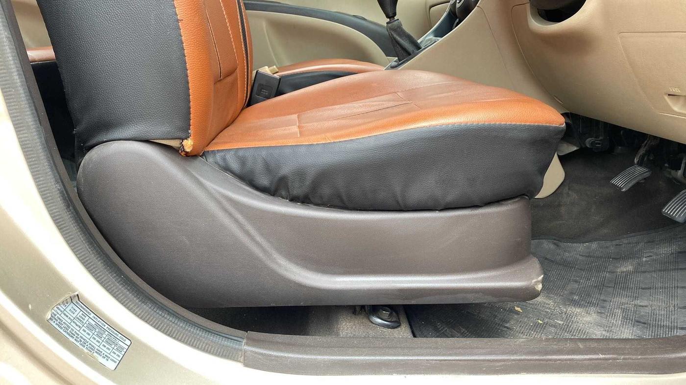 2010 Hyundai i10 MAGNA 1.2, Petrol, Manual, 54,541 km, Driver Side Adjustment Panel