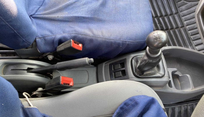 2015 Maruti Alto 800 LXI, Petrol, Manual, 15,065 km, Gear Lever