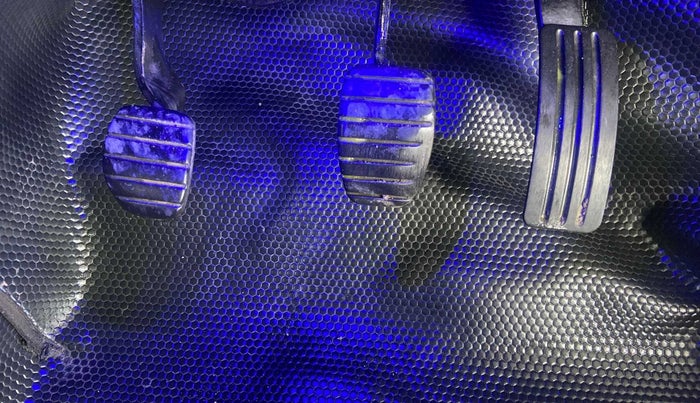 2016 Renault Duster 85 PS RXE DIESEL, Diesel, Manual, 62,486 km, Pedals