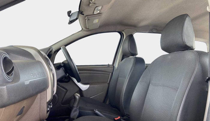 2016 Renault Duster 85 PS RXE DIESEL, Diesel, Manual, 62,486 km, Right Side Front Door Cabin