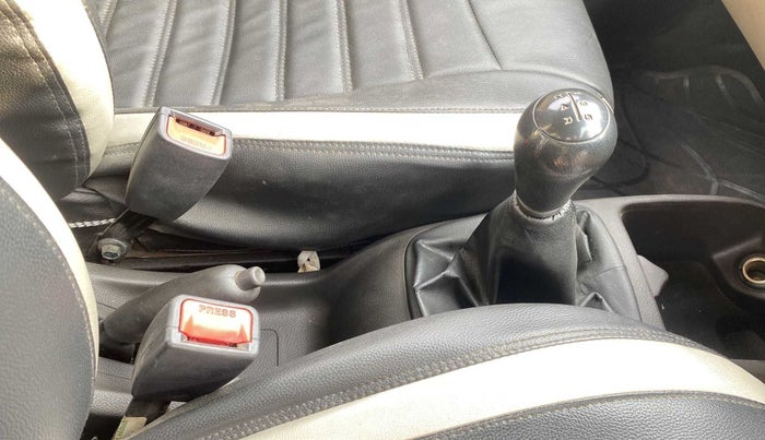 2012 Hyundai Eon MAGNA +, Petrol, Manual, 40,184 km, Gear Lever