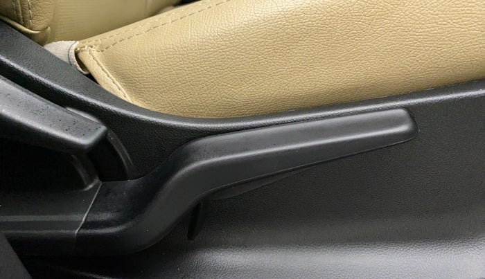 2021 Honda Amaze 1.2L I-VTEC VX CVT, Petrol, Automatic, 20,013 km, Driver Side Adjustment Panel