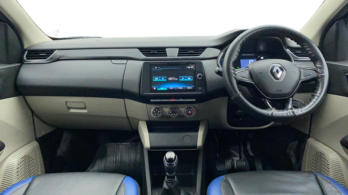2020 Renault TRIBER RXT, Petrol, Manual, 11,138 km, Dashboard