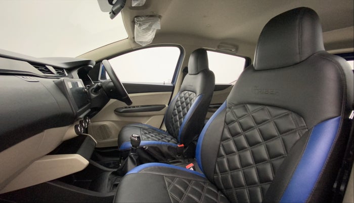 2020 Renault TRIBER RXT, Petrol, Manual, 11,138 km, Right Side Front Door Cabin
