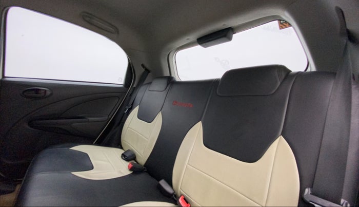 2012 Toyota Etios Liva G, Petrol, Manual, 72,618 km, Right Side Rear Door Cabin