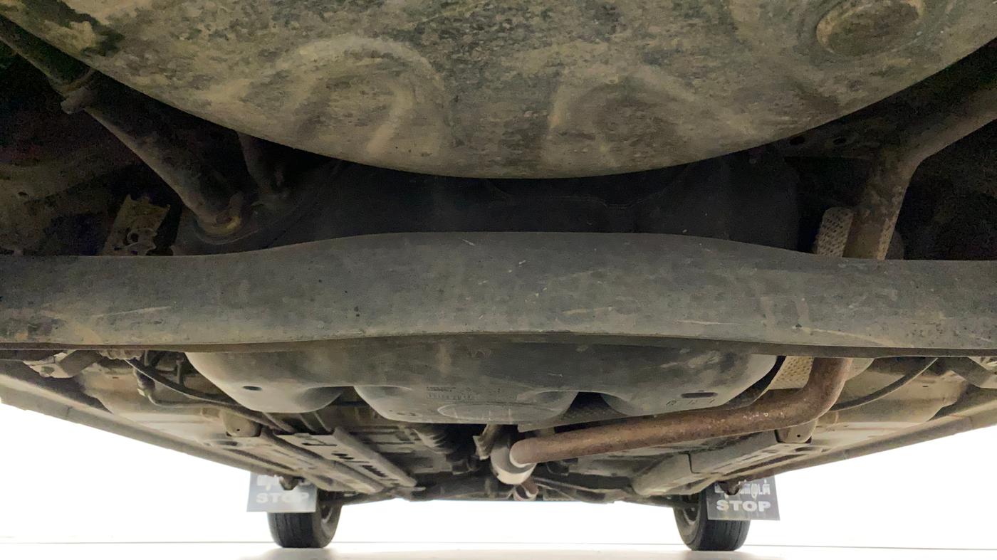 2012 Toyota Etios Liva G, Petrol, Manual, 72,618 km, Rear Underbody