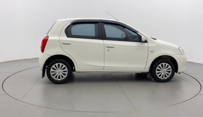 2012 Toyota Etios Liva G, Petrol, Manual, 72,618 km, Right Side View