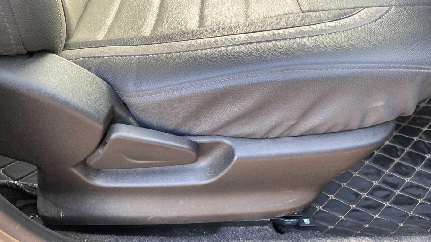 2019 Datsun Redi Go S 1.0, Petrol, Manual, 14,127 km, Driver Side Adjustment Panel