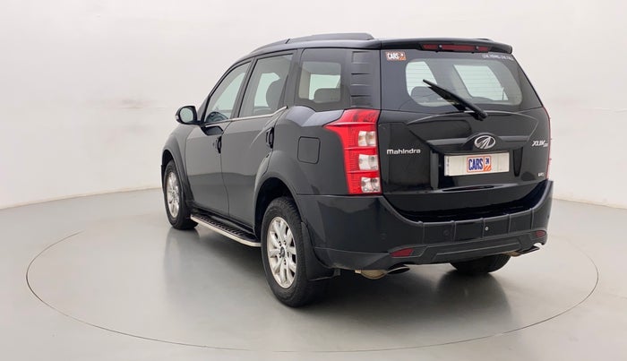 2016 Mahindra XUV500 W6, Diesel, Manual, 56,975 km, Left Back Diagonal