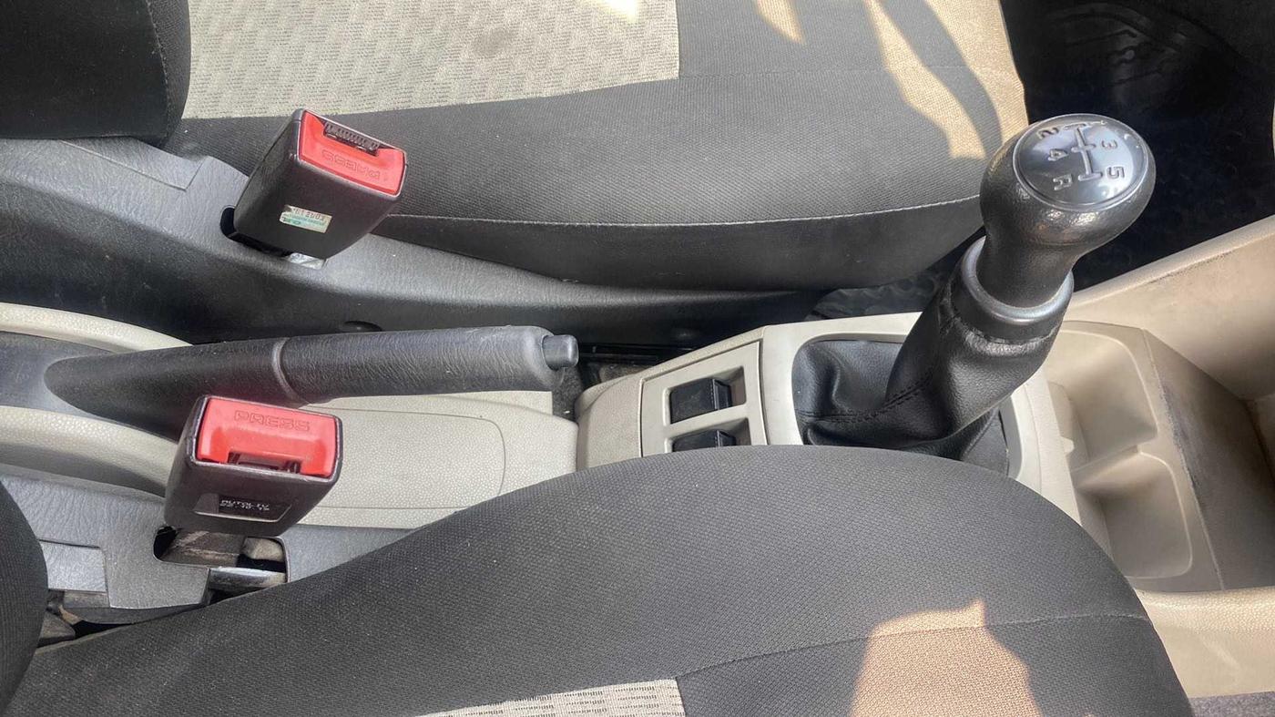 2019 Maruti Alto VXI, Petrol, Manual, 29,098 km, Gear Lever