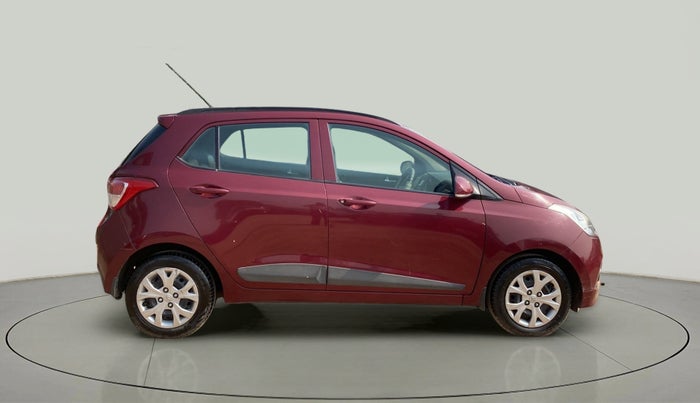 2015 Hyundai Grand i10 SPORTZ 1.2 KAPPA VTVT, Petrol, Manual, 52,431 km, Right Side View